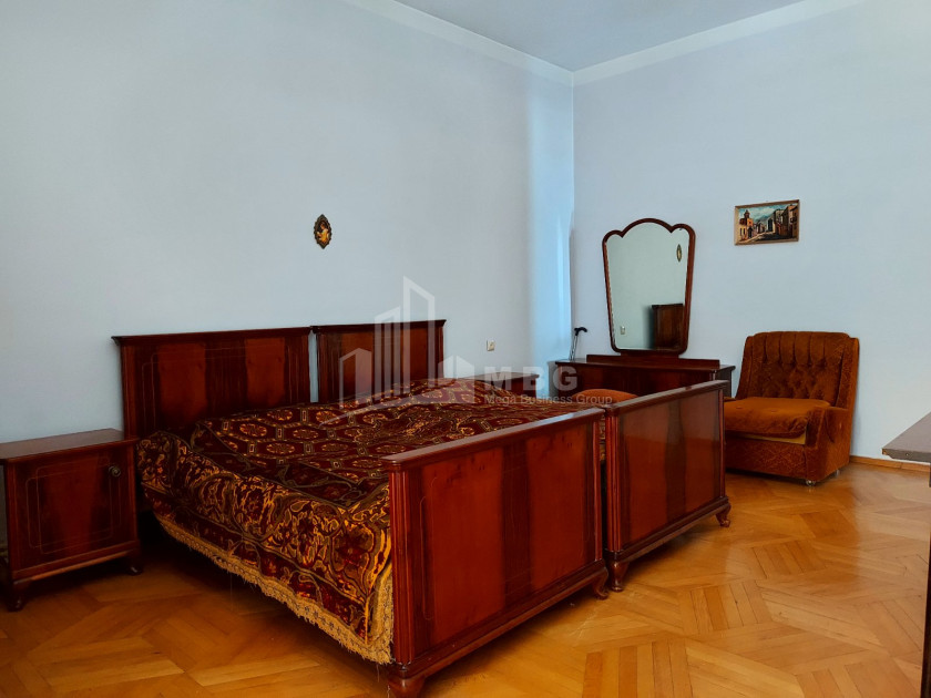 For Sale Flat, in Nutsubidze micro-districts (I-V)