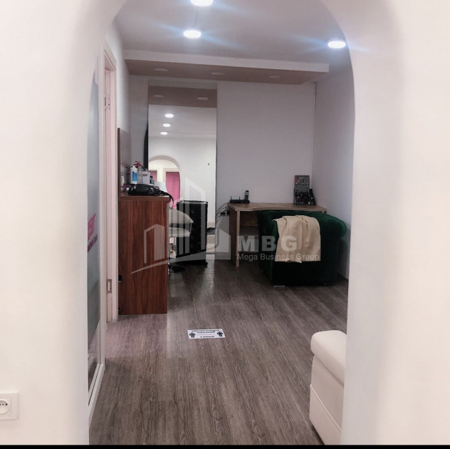 For Sale Витражный фасад Commercial, in Saburtalo