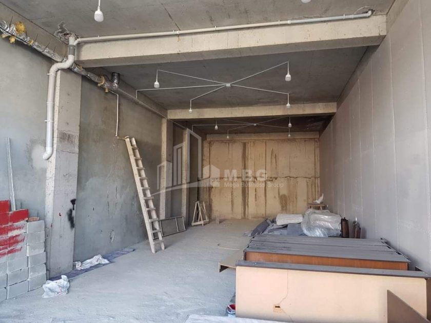 For Rent Витражный фасад Commercial, in Gldani District