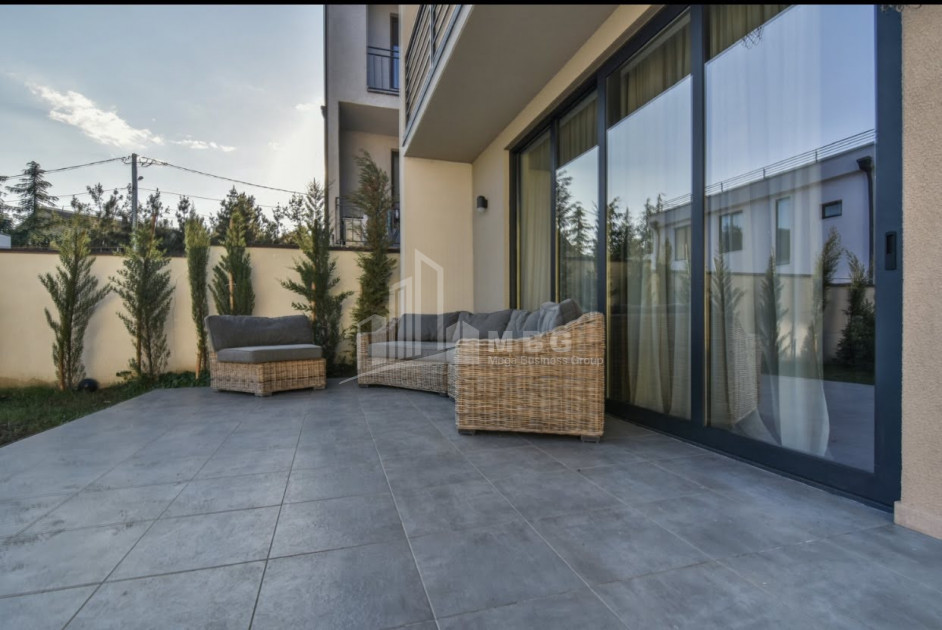 For Sale House - Villa, in Okrokana