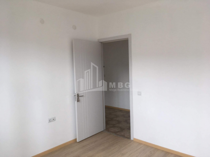 For Sale Flat, in Isani