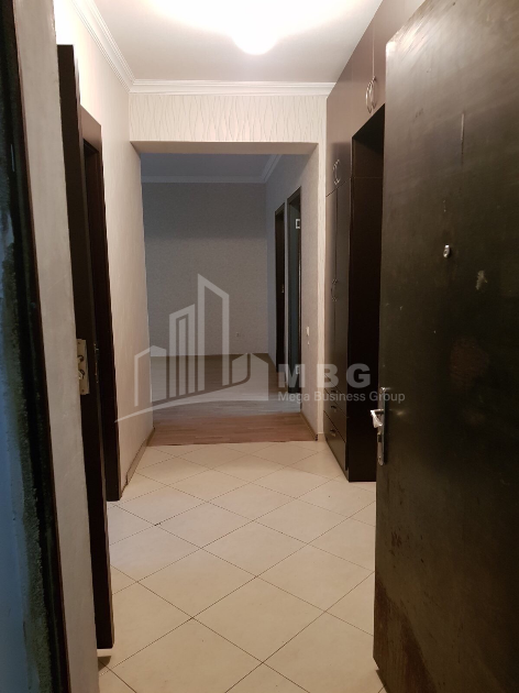 For Rent Flat, in Kukia