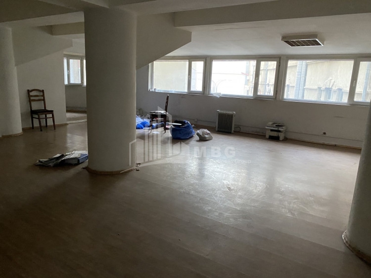 For Sale For office Commercial, in Sololaki