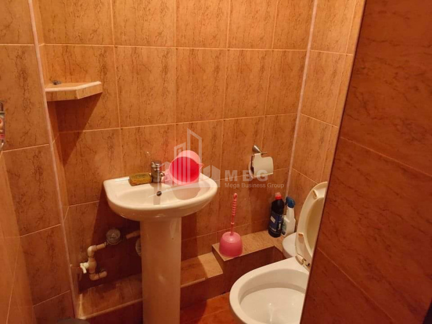 For Sale Flat, in Gldani Massive