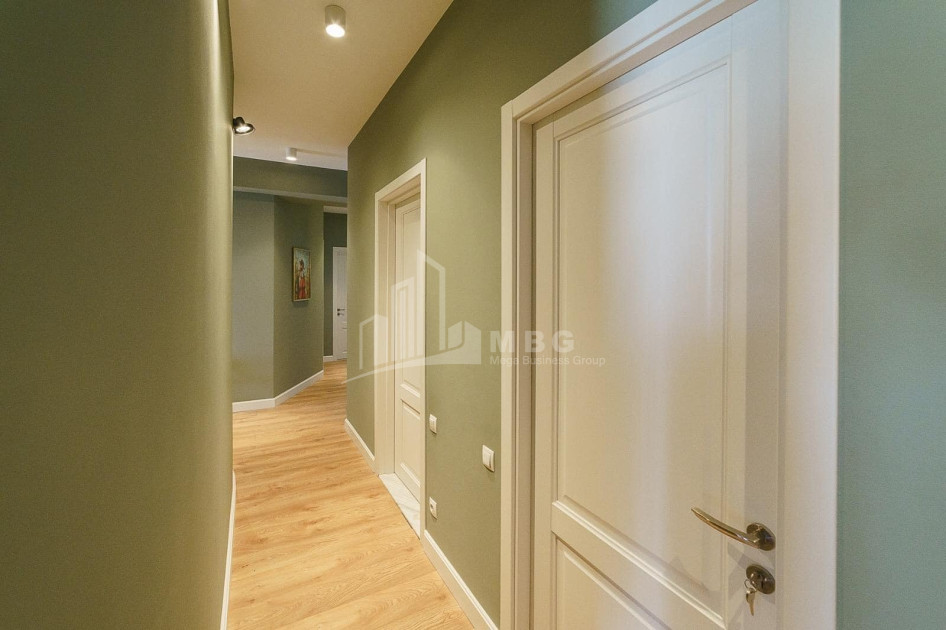 For Sale Flat, in Vake