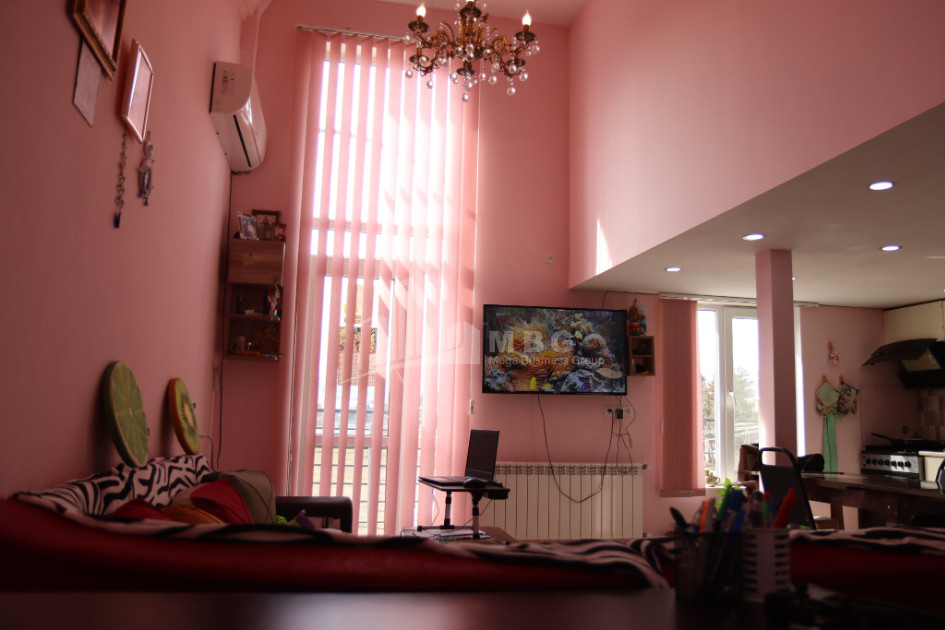 For Sale Flat, in Digomi Massive