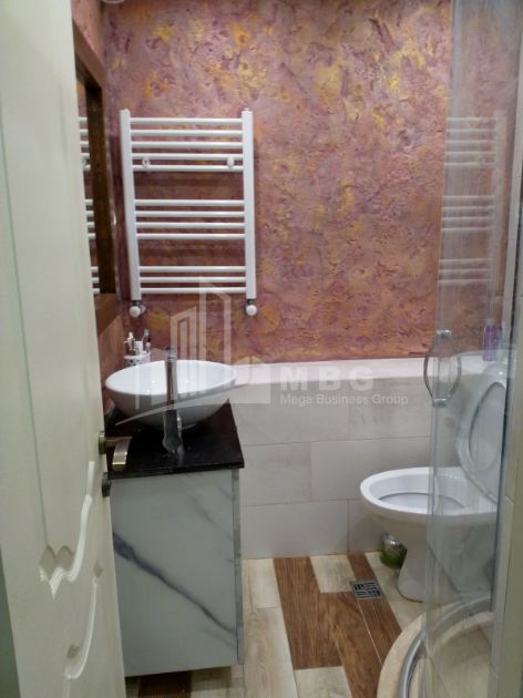 For Sale Flat, in Isani