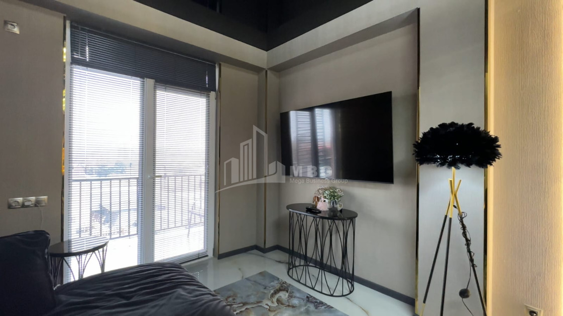 For Sale Flat, in Village Dighomi