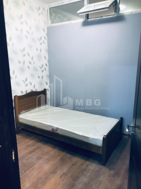 For Sale Flat, in Vedzisi