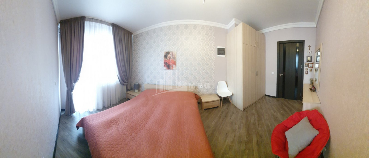 For Sale Flat, in Isani