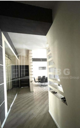 იყიდება ბინა, საბურთალო