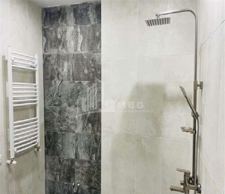 For Sale Flat, in Zemo Vera