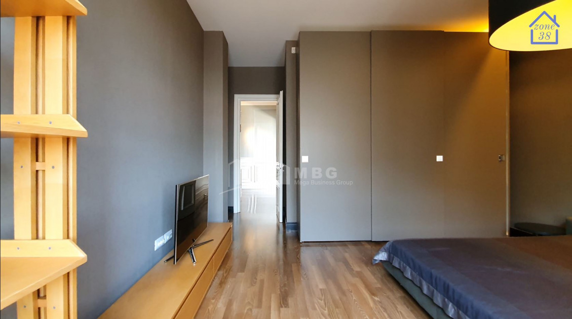 Продается Квартира, в Сололаки