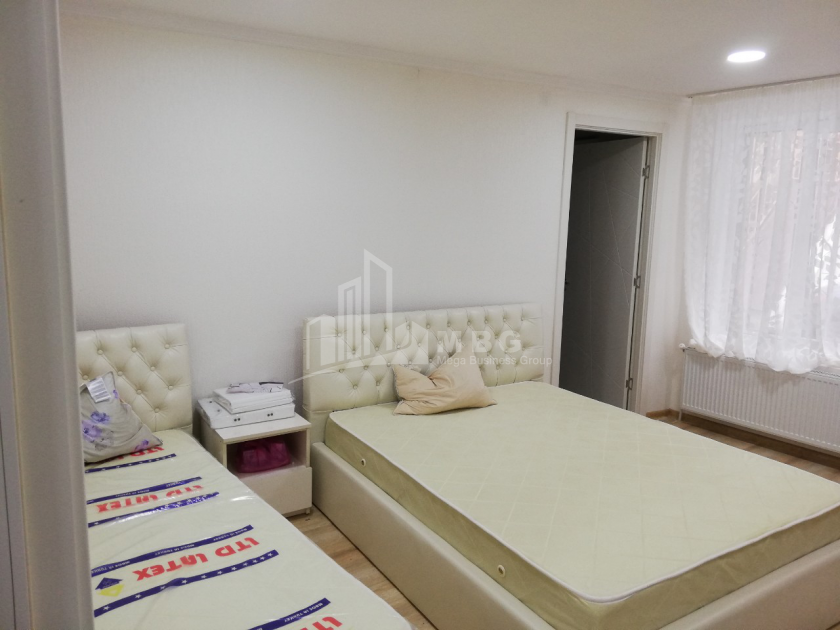 For Sale Flat, in Sololaki