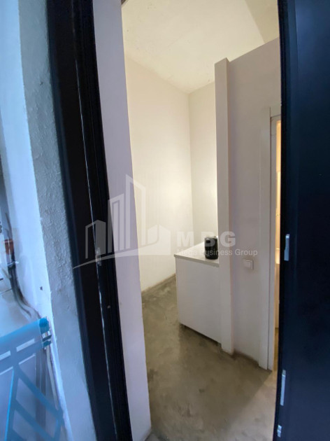 For Rent For office Commercial, in Sololaki