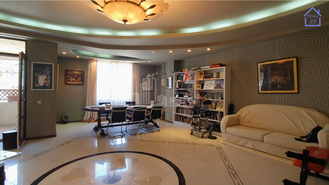 For Sale Flat, in Vake