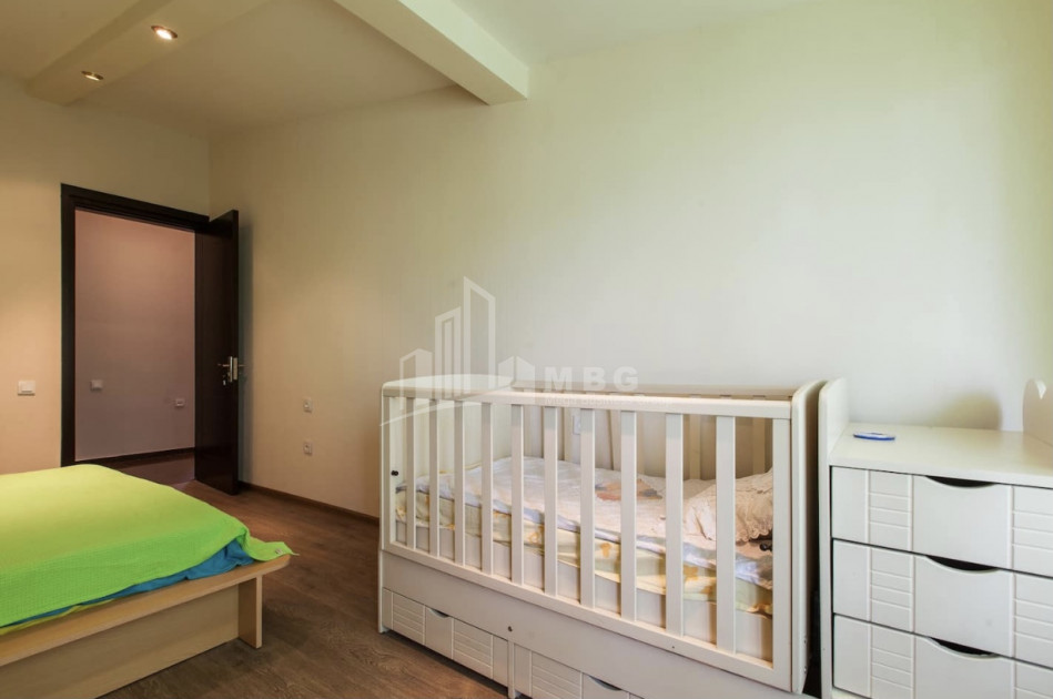 For Sale Flat, in Vake