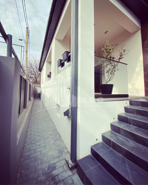 For Sale House - Villa, in Tskneti