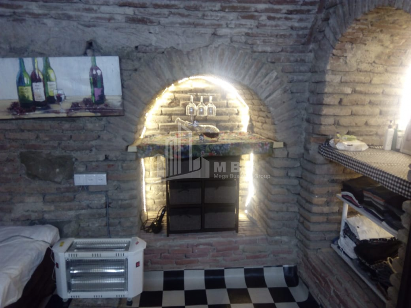 For Rent Basement Commercial, in Mtatsminda