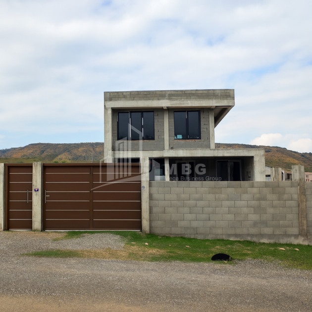 იყიდება სახლი - აგარაკი, გ. ათონელის ქუჩა, სოფელი დიღომი, საბურთალოს რაიონი, თბილისი