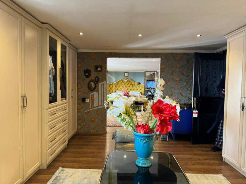 იყიდება ბინა, დიღმის მასივი