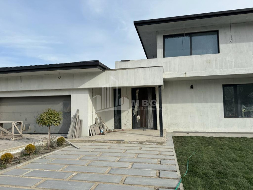 Продается Дом - Вилла, в Тхинвали