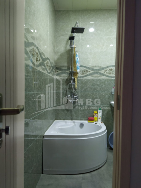 For Sale Flat, in Gldani District