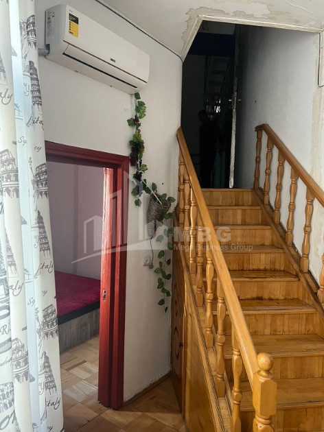 For Rent Flat, in Mtatsminda