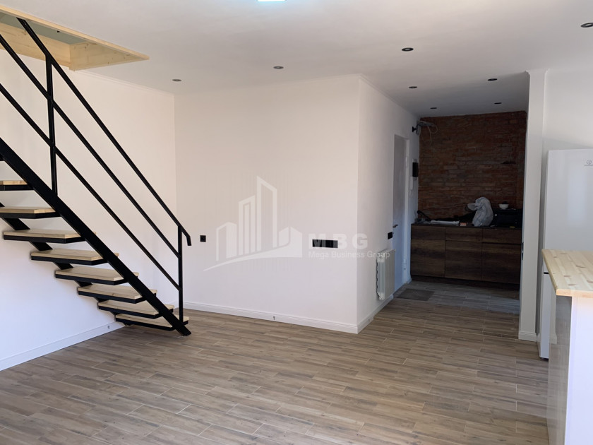 Продается Квартира, в Дидубе