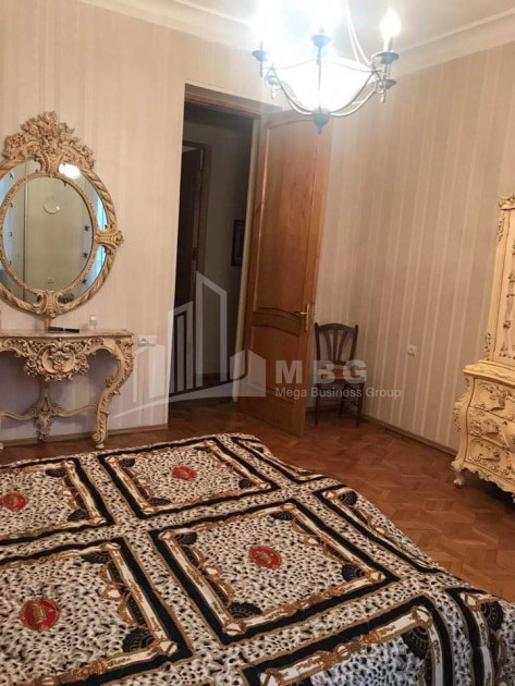 For Sale Flat, in Vake