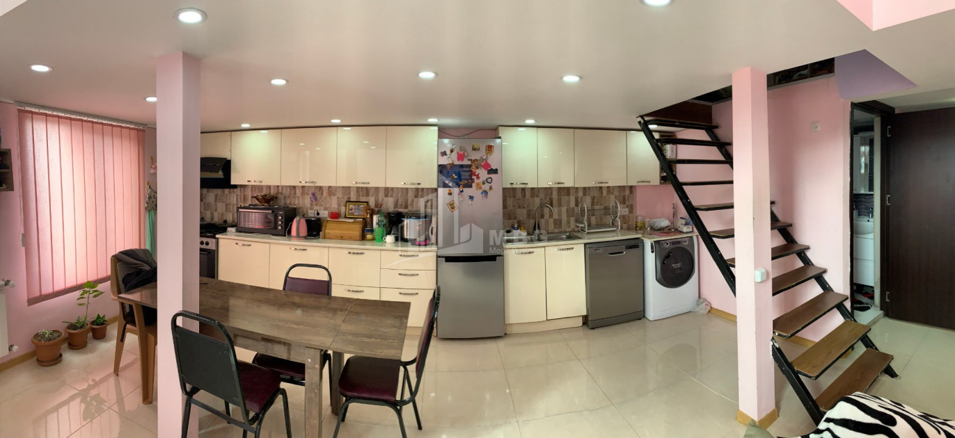 For Sale Flat, in Digomi Massive