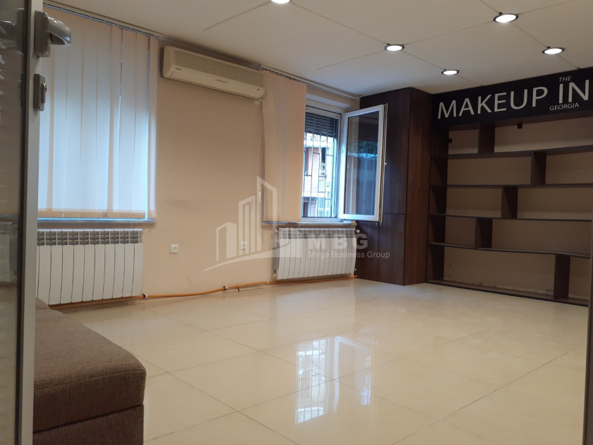 For Sale For office Commercial, in Mtatsminda