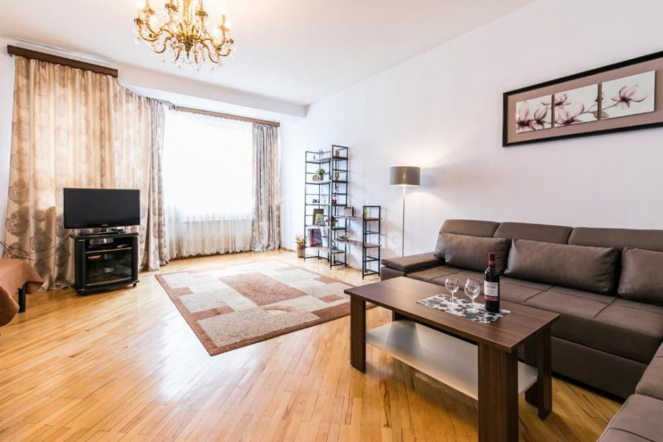 For Rent Flat, in Sololaki