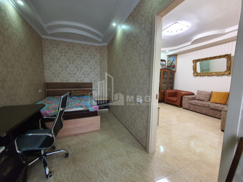 For Rent Flat, in Gldani Massive