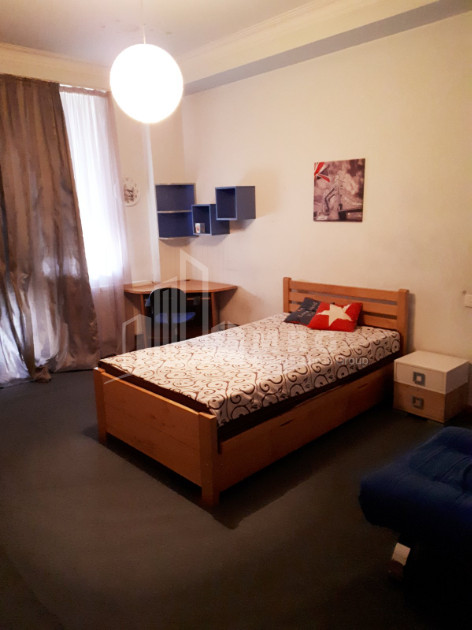 For Rent Flat, in Bagebi