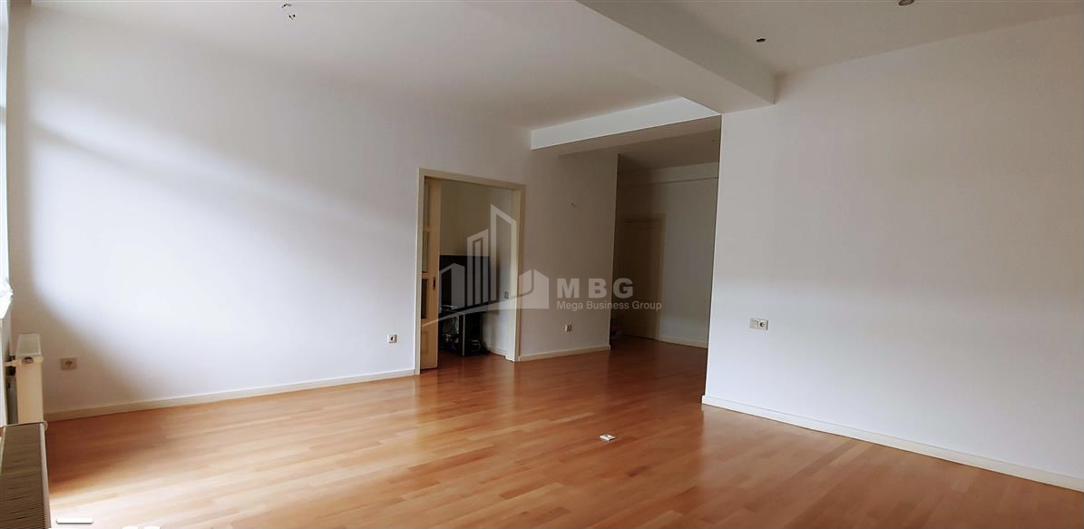 For Sale Flat, in Ortachala