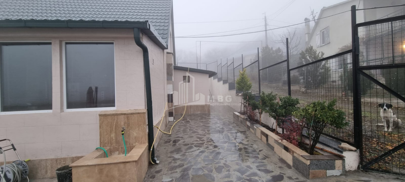 Продается Дом - Вилла В Коджори, Мтацминда Район