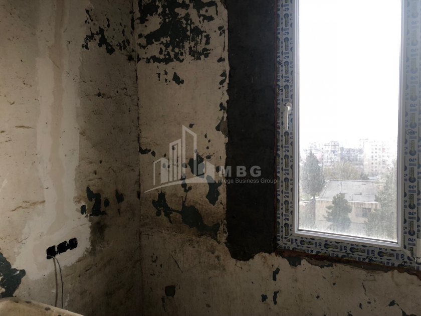 For Sale Flat, in Varketili