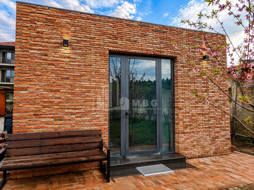 იყიდება შატო / ღვინის ქარხანა / მარანი კომერციული ფართი საგურამოში, მცხეთა