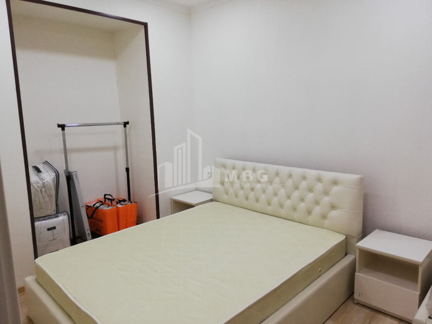 For Sale Flat, in Sololaki