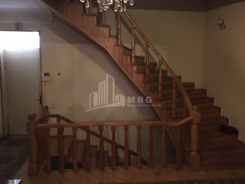 Продается Дом - Вилла, в Сабуртало