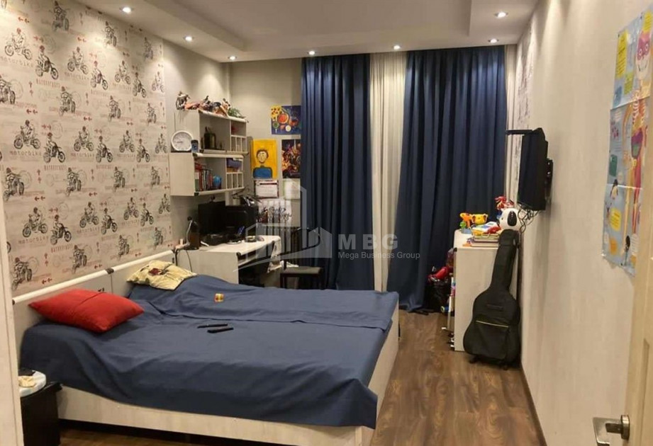 For Sale Flat, in Nadzaladevi