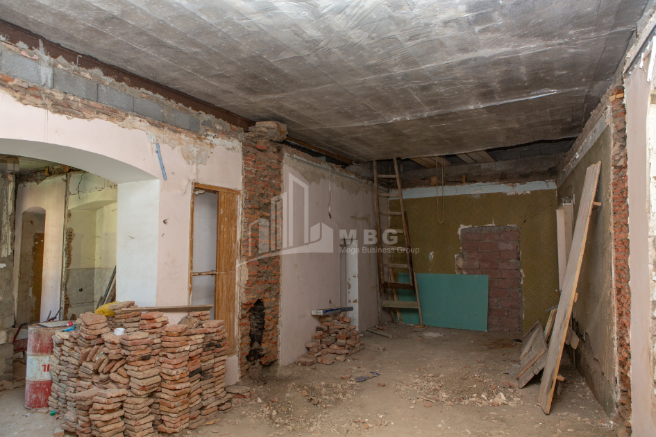 For Sale House - Villa, in Mtatsminda