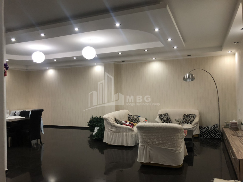 For Rent House - Villa, in Mtatsminda