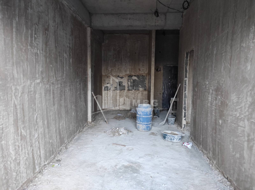 For Sale Flat, in Varketili