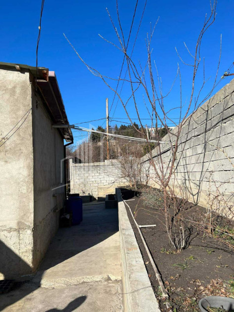 For Sale House - Villa, in Gldanula