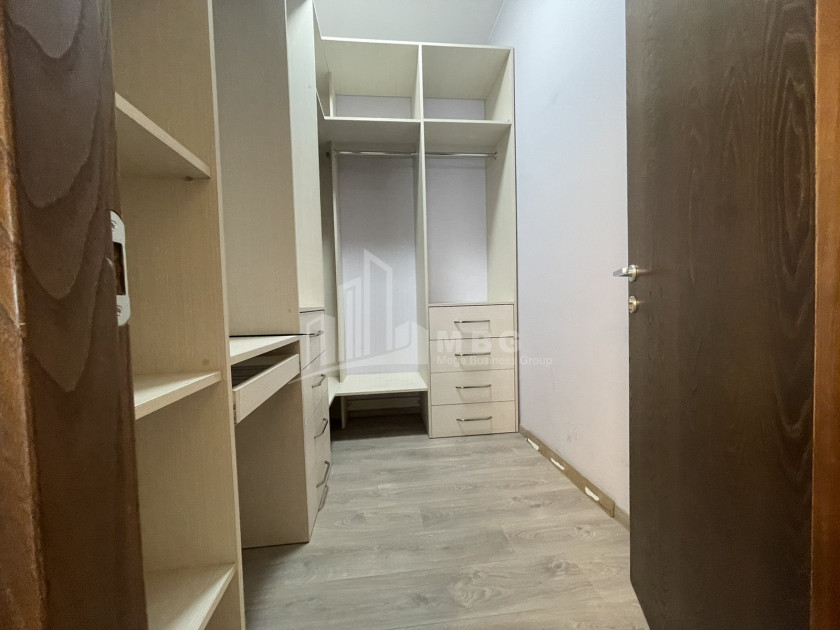 For Rent For office Commercial, in Saburtalo