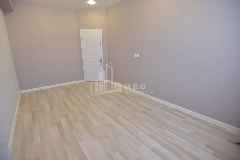 For Sale Flat, in Gldani Massive