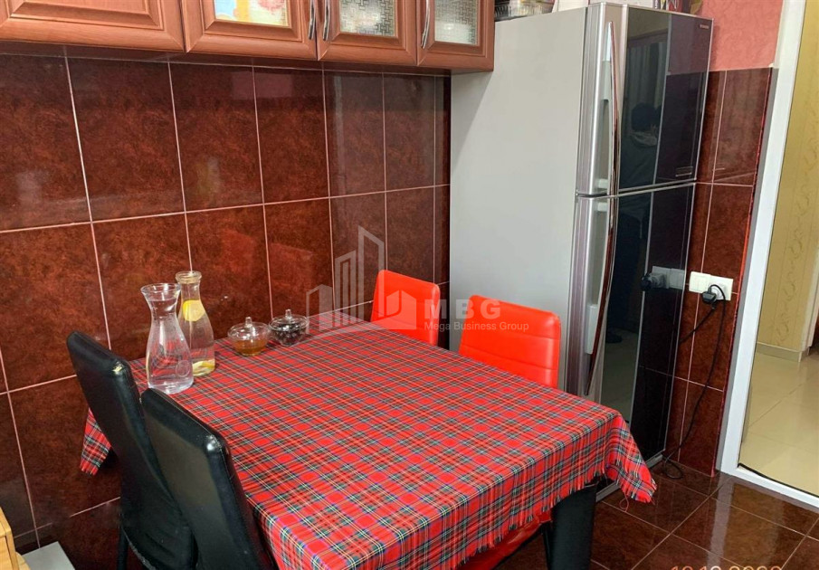 For Sale Flat, in Gldani Massive