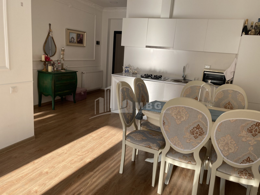 For Sale Flat, in Bagebi